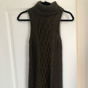 AE midi turtle neck sweater dress in small